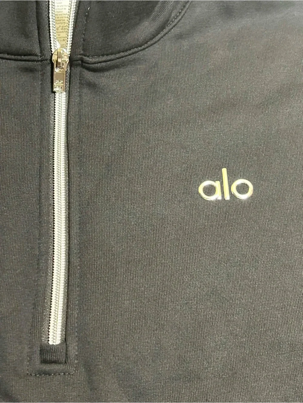 ALO Yoga Men’s Black Half-Zip Pullover